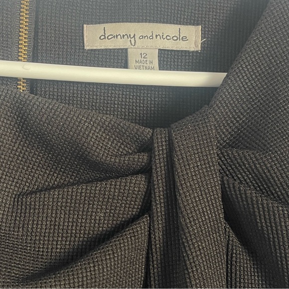 Danny and Nicole NWOT - Picture 2 of 4